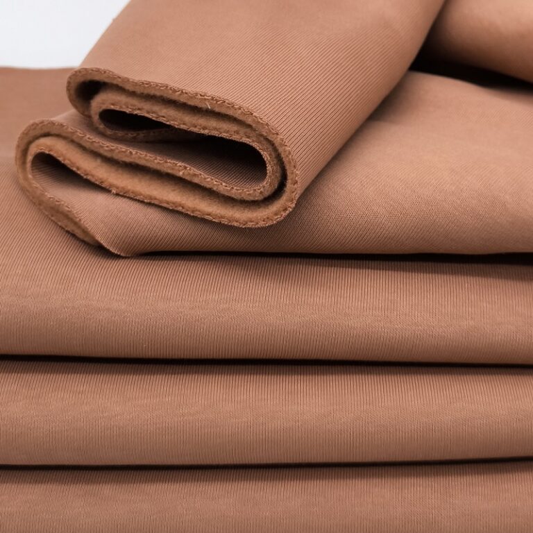 Exclusive mocha mousse
