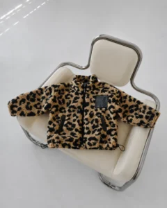 Vaikiška teddy striukė – leopardinė – papildomas produkto vaizdas 2 – SANDRÉ