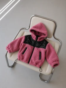 Vaikiška teddy striukė – tamsiai pelenų rožinė – papildomas produkto vaizdas 4 – SANDRÉ