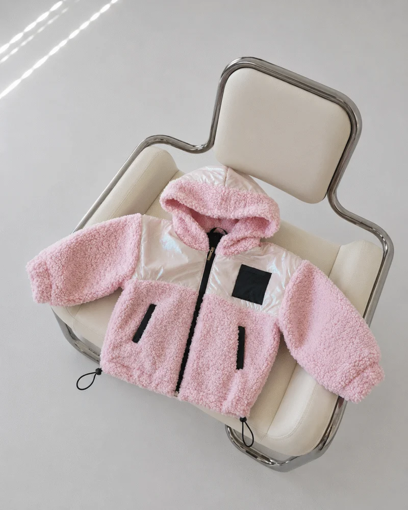 Vaikiška teddy striukė – rožinė – papildomas produkto vaizdas 4 – SANDRÉ